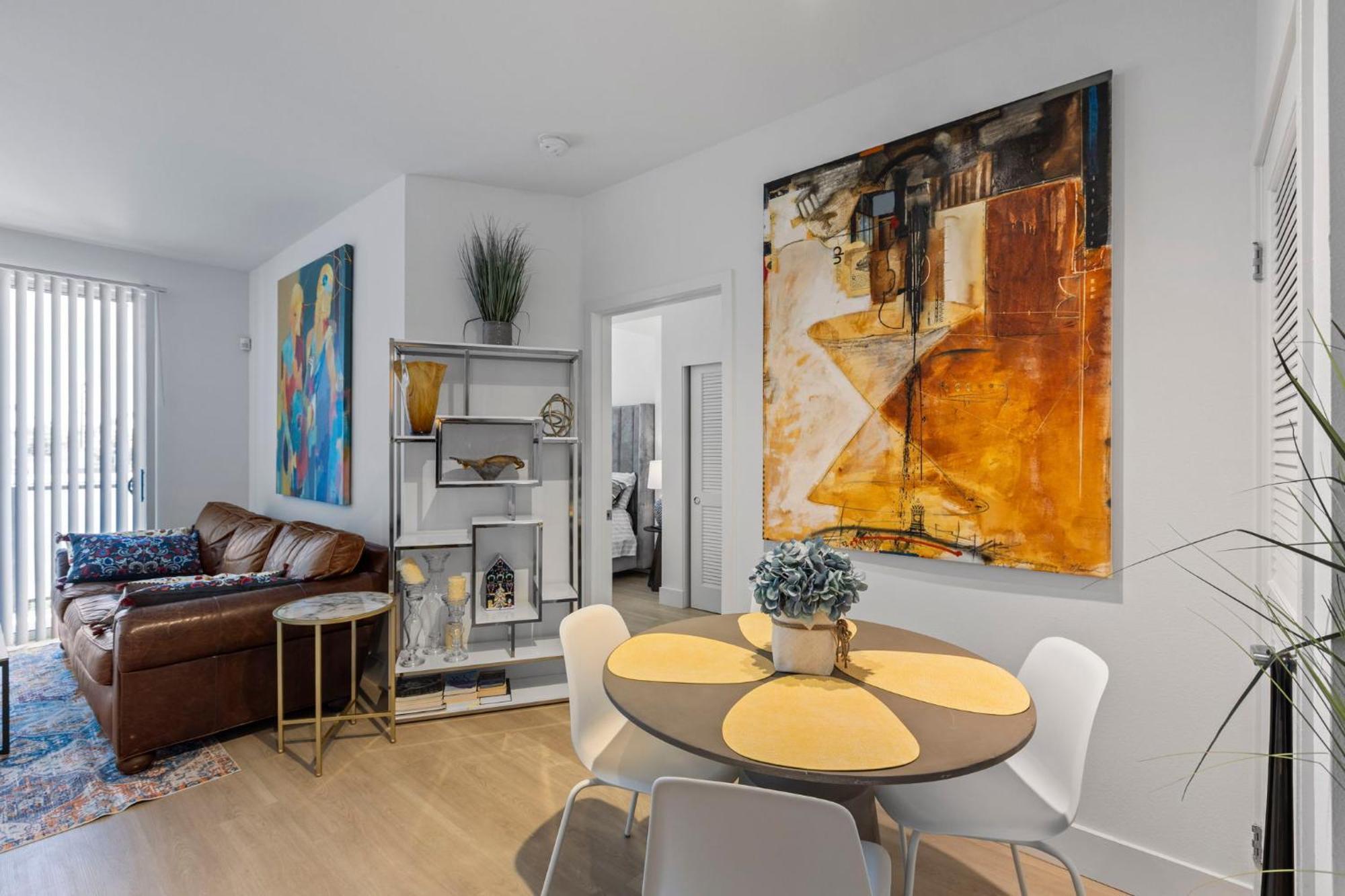 12 Walk Promenade Heart Santa Monica Apartment *